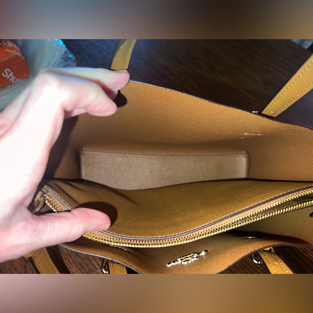 Coach Signature Mollie Tote 25 - Picture 6 of 9